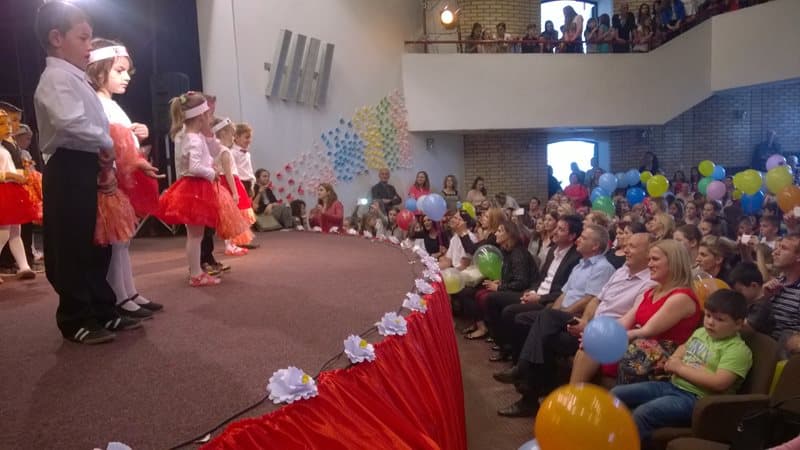 Predsednik poželio deci jedan  sretan život povodom 01 juna
