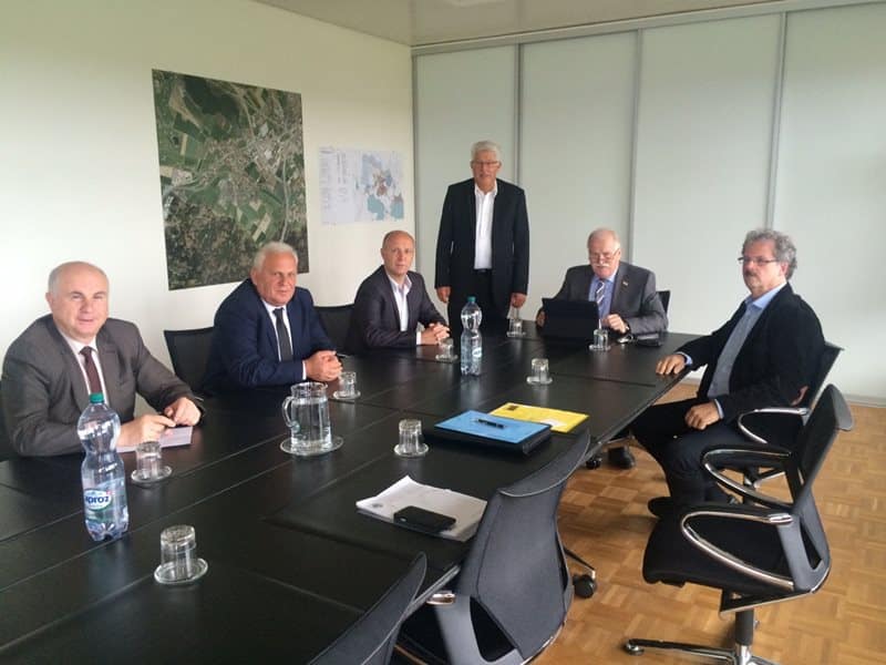 Predsednik Ilazi posetio Opštinu Mossderofocenio je kao ambassador  grada Kačanika u Švajcarskoj