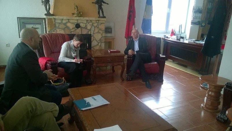 Ambasadorka Švajcarske na Kosovu posetila Kačanikobečava investicije i novu saradnju