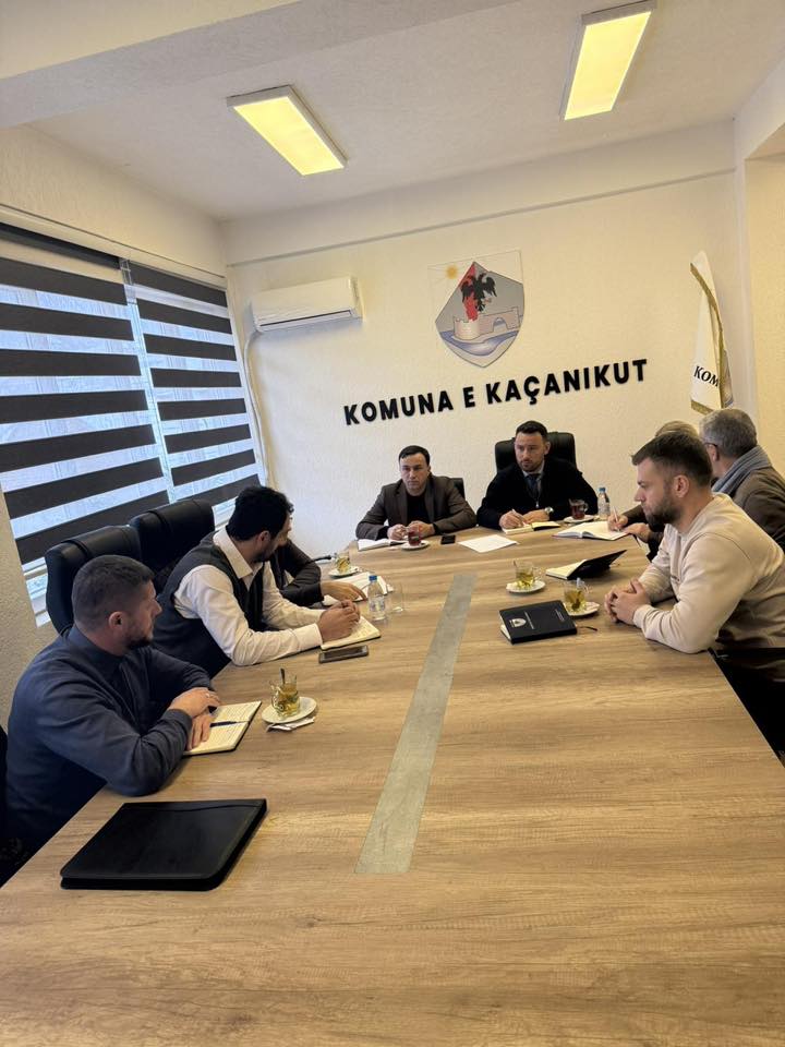 Komuna e Kaçanikut dhe KRU “ Bifurkacioni” me bashkëpunime të reja- se shpejti formohet Komision i përbashkët për analizën e gjendjes së rrjetit dhe hulumtimin e mundësive për shtimin e kapaciteteve furnizuese me ujë
